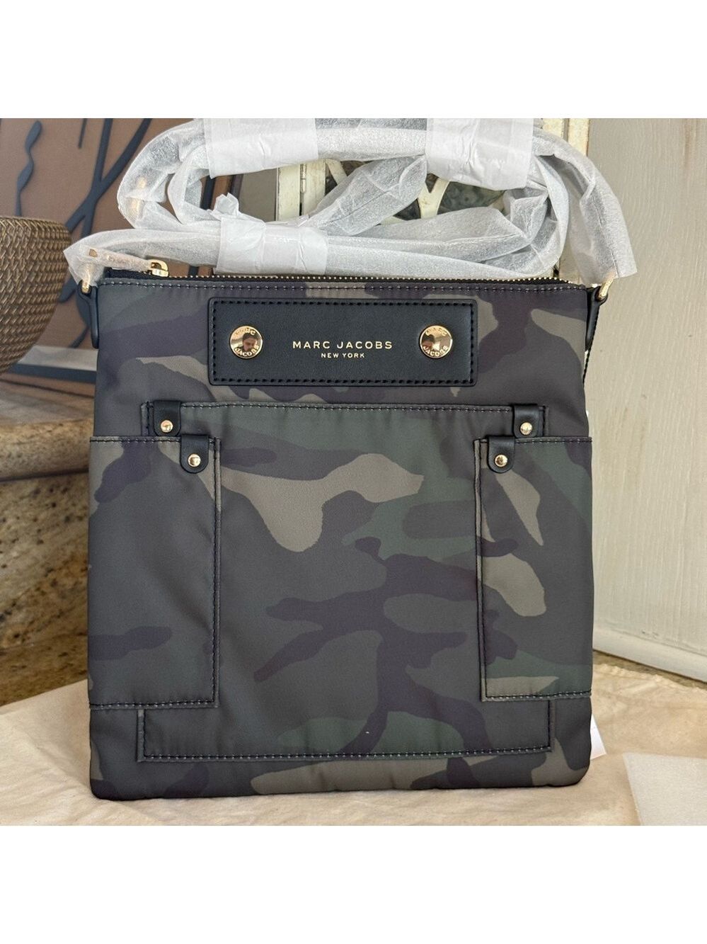 Marc Jacobs Preppy Swing Nylon Flat Crossbody Bag ~NWT~ Camo